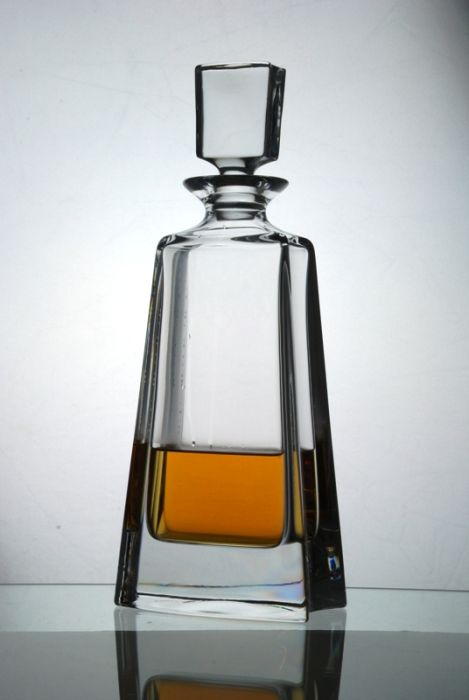 Kathrene Crystal Tall Decanter for Whiskey & Brandy
