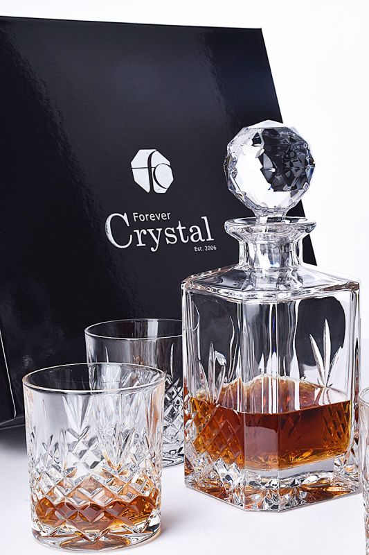 Buckingham Crystal 3-Piece Square Whisky Decanter Set