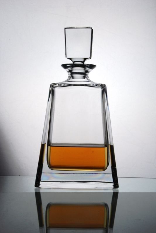 Kathrene Crystal Spirit Decanter For Whisky and Brandy