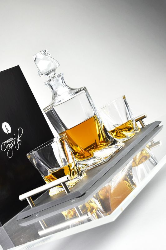 Personalised Quadro Whisky Decanter Gift Set | Handmade Slate Tray
